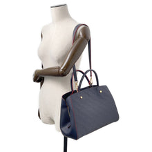 将图像加载到图库查看器中，LOUIS VUITTON Montaigne Marine RougeM42746 Monogram Empreinte Leather Size MM
