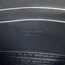 将图像加载到图库查看器中，PRADA Smartphone case Silver2ZT058 BrushedLeather
