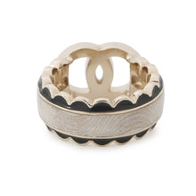 将图像加载到图库查看器中，CHANEL CC Logo Ring Size 51 Black/Champagne Gold Metal

