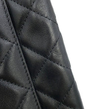 将图像加载到图库查看器中，CHANEL ChainShoulder Bag BlackAP4349 Shiny Crumpled Lambskin
