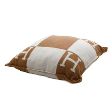 将图像加载到图库查看器中，HERMES Avalon Cushion Ecru / Camel Wool 90% Cashmere10% Size GM
