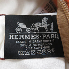 Load image into Gallery viewer, HERMES Avalon Cushion Ecru / Potiron Orange Wool 90% Cashmere10% Size GM
