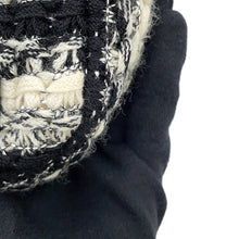 将图像加载到图库查看器中，CHANEL Matelasse WChainShoulder Bag White/Black Tweed Leather Size 25
