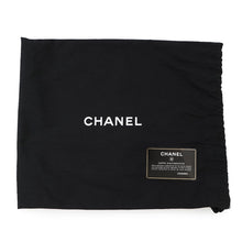 Load image into Gallery viewer, CHANEL Matelasse WChainShoulder Bag White/Black Tweed Leather Size 25
