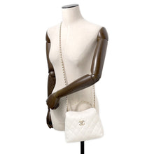 将图像加载到图库查看器中，CHANEL Metal Top Handle Bag WhiteAP4591 Caviar Leather
