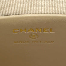 将图像加载到图库查看器中，CHANEL Metal Top Handle Bag WhiteAP4591 Caviar Leather
