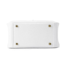Load image into Gallery viewer, HERMES Lindy New White Taurillon Clemence Size Mini

