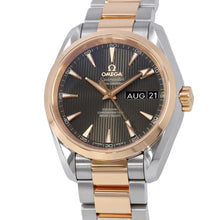 将图像加载到图库查看器中，OMEGA Seamaster Aqua Terra Annual Calendar W38.5mm Stainless Steel K18PG Gray Dial231.20.39.22.06.001
