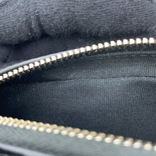 将图像加载到图库查看器中，CHANEL Matelasse ChainClutch Bag Black/WhiteAP4516 Lambskin
