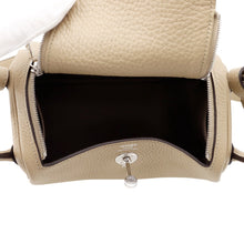 Load image into Gallery viewer, HERMES Lindy Trench/Etoupe Taurillon Clemence Size Mini
