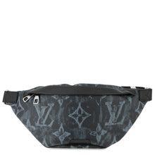 Load image into Gallery viewer, LOUIS VUITTON Discovery・Bumbag NM NoirM57276 Monogram / pastel
