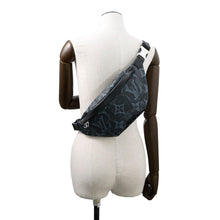 Load image into Gallery viewer, LOUIS VUITTON Discovery・Bumbag NM NoirM57276 Monogram / pastel
