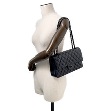 将图像加载到图库查看器中，CHANEL Matelasse W Flap ChainShoulder Bag BlackA01112 Lambskin Size 25
