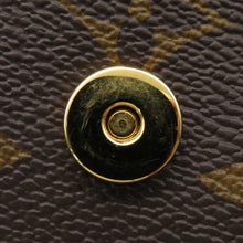 将图像加载到图库查看器中，LOUIS VUITTON Fold Me Pouch BrownM80874 Monogram
