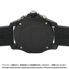 将图像加载到图库查看器中，BREITLING Endurance Pro W44mm Bright Light Rubber Black DialX82310E51B1S1
