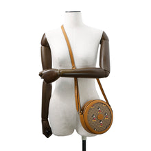 将图像加载到图库查看器中，GUCCI Disney Collaboration Round Shoulder Bag Brown603938 GG Supreme Leather
