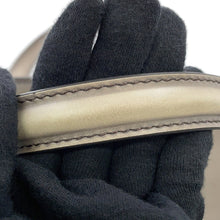 将图像加载到图库查看器中，Berluti Rutty Tote Bag Sand Gray Leather Size 38
