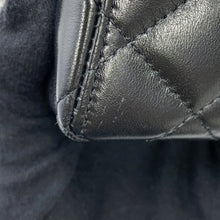 Load image into Gallery viewer, CHANEL Matelasse Pearl Handle Chain Shoulder Bag BlackAP4520 Lambskin
