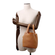 将图像加载到图库查看器中，HERMES Picotin Lock Gold Taurillon Clemence Size PM
