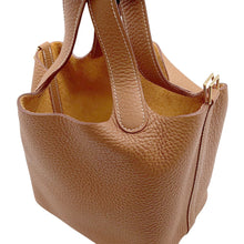 将图像加载到图库查看器中，HERMES Picotin Lock Gold Taurillon Clemence Size PM
