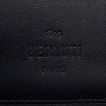 将图像加载到图库查看器中，Berluti Calligraphy Bifold Wallet Long Wallet Brown Leather
