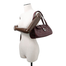 将图像加载到图库查看器中，CHANEL Matelasse 2.55 Handbag Bordeaux Caviar Leather
