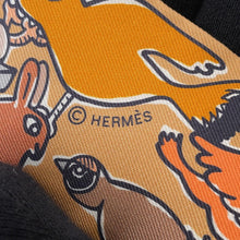 将图像加载到图库查看器中，HERMES A thousand and one rabbits Beige Dore/Apricot Silk100%
