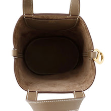 Load image into Gallery viewer, HERMES in-the-loop Tote Bag Etoupe Taurillon Clemence Swift Leather Size 18
