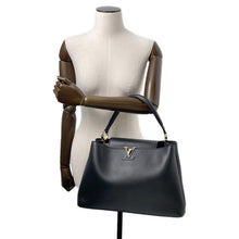 将图像加载到图库查看器中，LOUIS VUITTON Capucines Souple BlackM24607 SmoothTaurillon Leather Size GM

