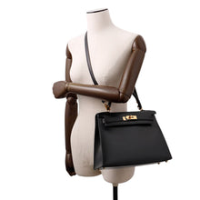 Load image into Gallery viewer, HERMES Kelly Sellier Black Box Calf Leather Size 28
