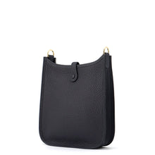 Load image into Gallery viewer, HERMES Evelyne Caban Taurillon Clemence Size TPM
