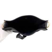 Load image into Gallery viewer, HERMES Evelyne Caban Taurillon Clemence Size TPM
