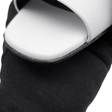Load image into Gallery viewer, HERMES Glossy White Leather Metal Size 37
