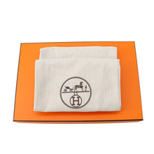 Load image into Gallery viewer, HERMES Glossy White Leather Metal Size 37
