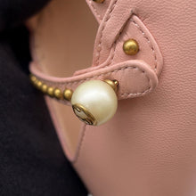 Load image into Gallery viewer, GUCCI Bamboo Heel Pumps Pink Leather Faux Pearl Size 34 1/2
