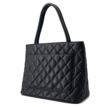 将图像加载到图库查看器中，CHANEL Medallion Tote BlackA01804 Caviar Leather
