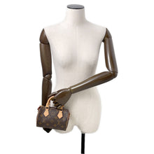 将图像加载到图库查看器中，LOUIS VUITTON Nano Speedy BrownM81085 Monogram

