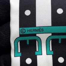 将图像加载到图库查看器中，HERMES Scarf Twilly Rocabar Green/White Silk 100%
