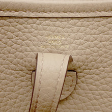 Load image into Gallery viewer, HERMES Evelyne Long Beige Marfa Taurillon Clemence Size TPM
