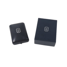 将图像加载到图库查看器中，HARRY WINSTON Symbols Pear Shape Mini Cross PendantPEDPREMCPM Pt950
