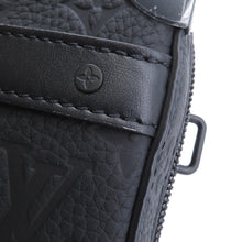 Load image into Gallery viewer, LOUIS VUITTON Handle ・ Soft Trunk NoirM59163 Monogram Taurillon Leather
