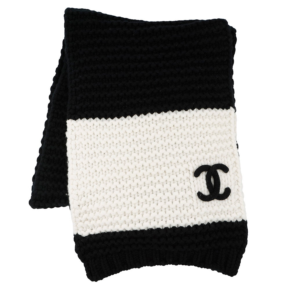 CHANEL CC Logo Low Gauge Knit Scarf Black/White Cashmere100%