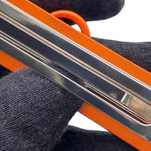 将图像加载到图库查看器中，HERMES Caprice Hair Clip Orange Aluminium
