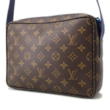 Load image into Gallery viewer, LOUIS VUITTON Messenger BrownM43843 Monogram Size PM
