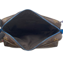 Load image into Gallery viewer, LOUIS VUITTON Messenger BrownM43843 Monogram Size PM
