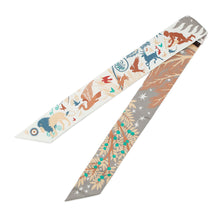 将图像加载到图库查看器中，HERMES Twilly LE CHARME D ORPHEE BA Attracted by the charm of Orpheus Etoupe/Cream/VertH063702S Silk100%
