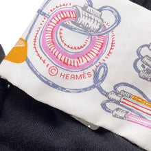 Load image into Gallery viewer, HERMES Twilly Chevaloscope Pointier White/Rose/VertH853954S Silk100%
