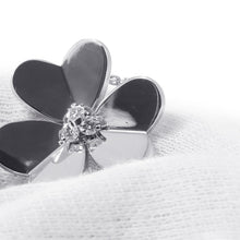 Load image into Gallery viewer, Van Cleef &amp; Arpels Frivole Pendant Size LargeVCARD25300 18K White Gold
