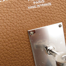 Load image into Gallery viewer, HERMES ★Kelly Maxi Gold Togo Leather Size 42
