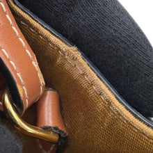 将图像加载到图库查看器中，CELINE Triomphe Vertical Cabas Tan194372 PVC Leather Size Mini
